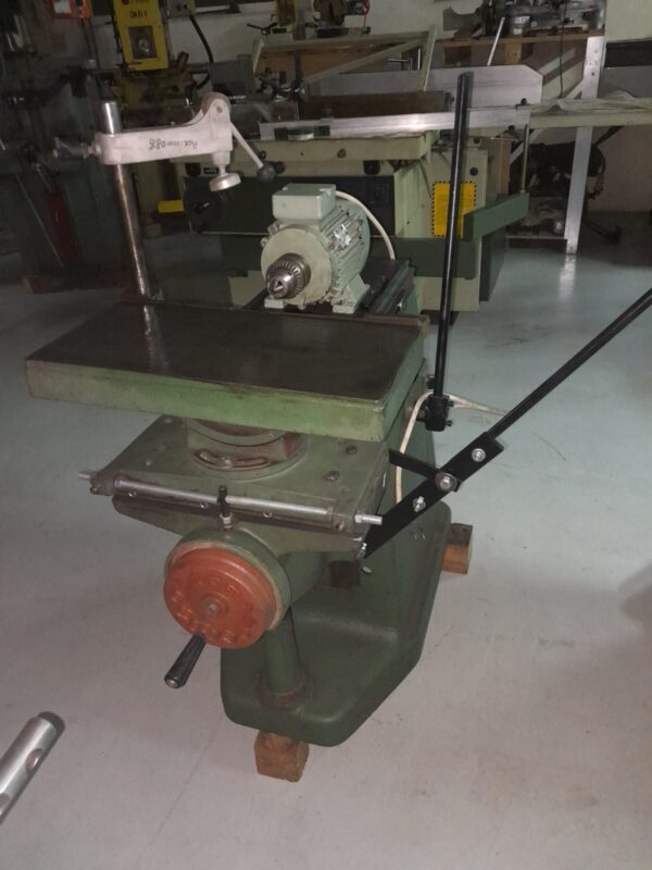 Mortising Machine - horizontal منقرة ريش