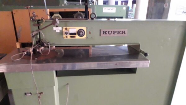 Veneer Splicing Machine - Kuper Green
