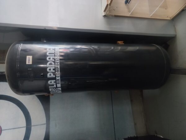 Air Tank - 500 Vertical